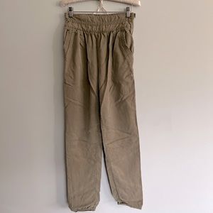*SOLD*   Aritzia Wilfred Casbah pants size double zero, 00